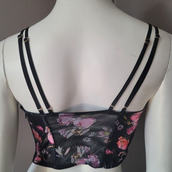 Victoria’s Secret Very Sexy Lightly Lined Bustier 32E (DD) - Picture 6 of 10